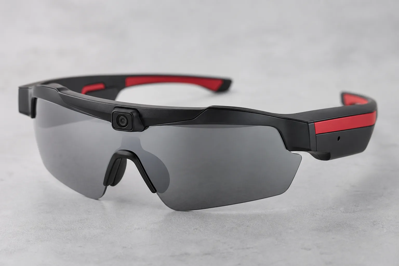 BleeqUp Rover Sport-Smart-Glasses in schwarz-rot auf hellem Hintergrund — aerodynamische Cycling-Brille mit Kamera am Rahmen